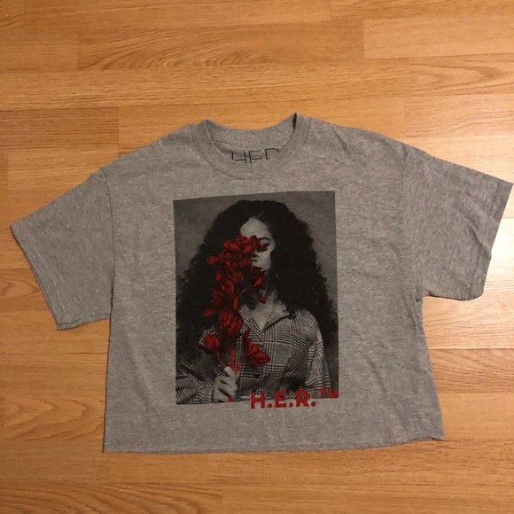 New “H.E.R” crop top size Medium without tag - Picture 1 of 4